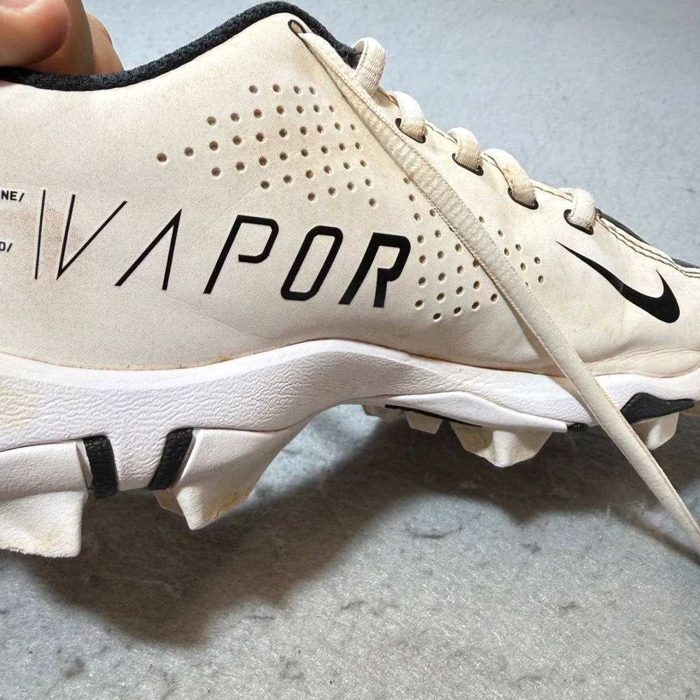 Nike Vapor Ultrafly 4 Keystone Kids Baseball Cleats Black White Good Condition